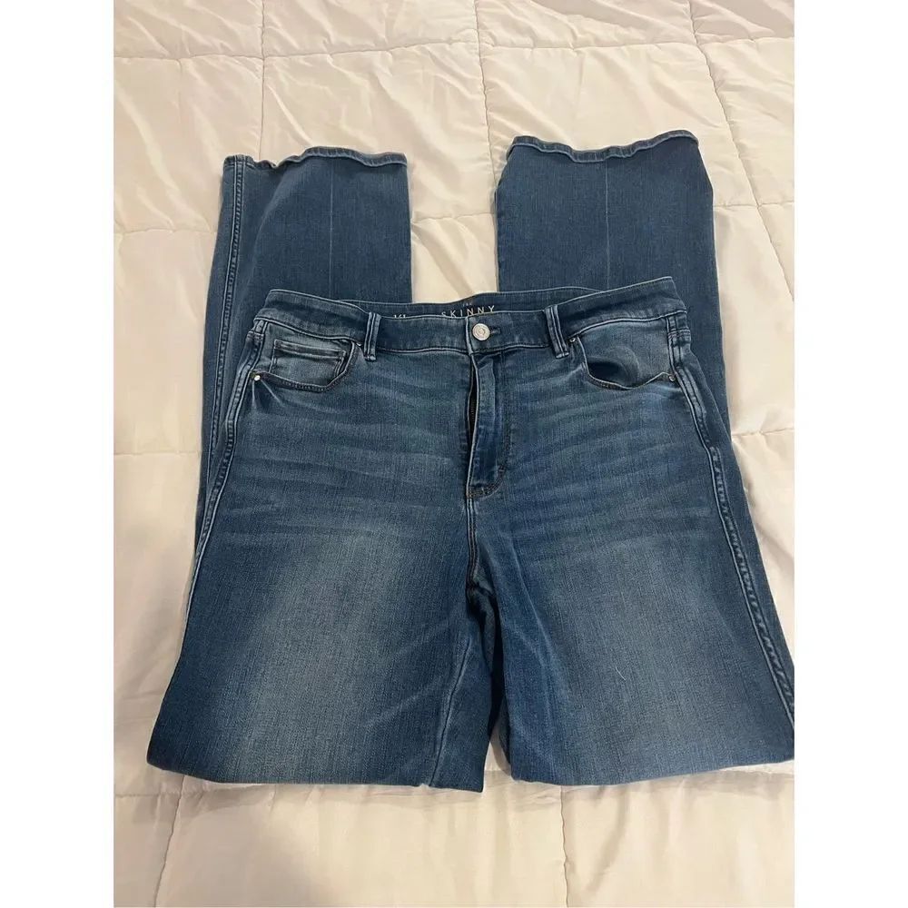 WHBM the Skinny Flare denim jeans size 14 tall long